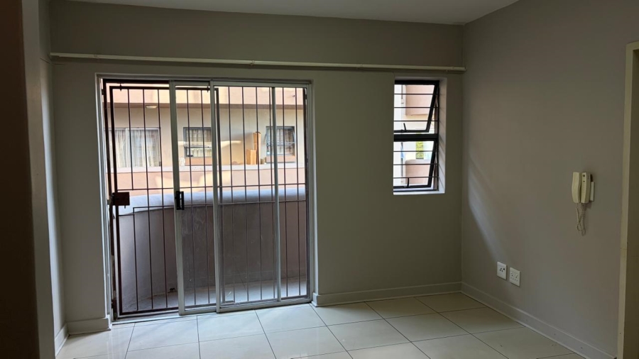 To Let 1 Bedroom Property for Rent in Die Bult North West